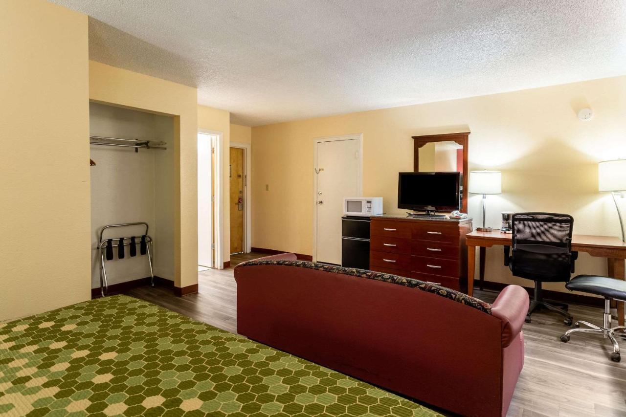 Econo Lodge Gallup Dış mekan fotoğraf