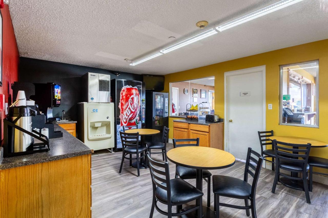 Econo Lodge Gallup Dış mekan fotoğraf